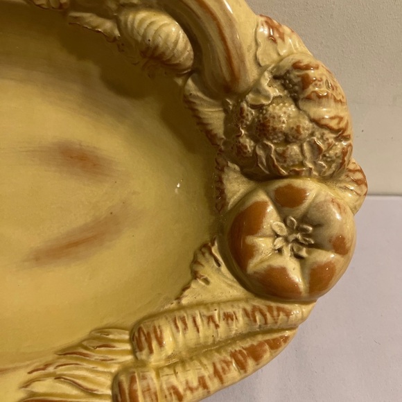 VIETRI Pottery Large Serving Dish Bowl Made In ITALY Vegetable Dish Carrots EUC - Picture 2 of 8